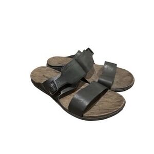 Merrell Around Town Sandals Women's Size 11 Black Leather Buckle Strap Slides